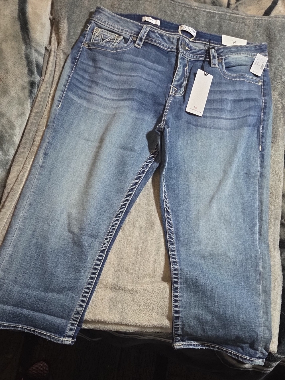 Vigoss Light Wash Cropped Ankle Jeans
